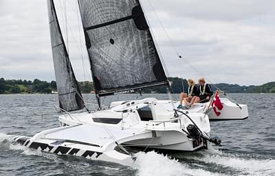 BOATZON | Dragonfly 25 2025