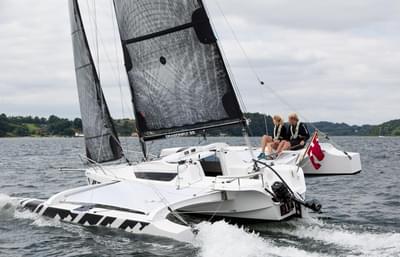 BOATZON | Dragonfly 25 2026