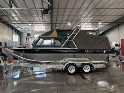 BOATZON | Duckworth Magnum Inboard Jet 22 2006