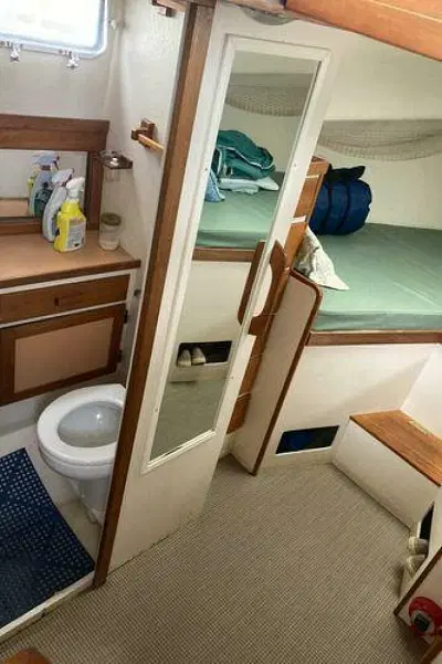 BOATZON | Duffy Flybridge Cruiser 1984 BOATZON | Duffy Flybridge Cruiser 1984