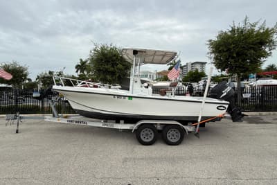 BOATZON | Dusky 203 Open Fisherman 2002