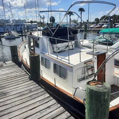 BOATZON | Eagle Pilothouse 1998 BOATZON | Eagle Pilothouse 1998