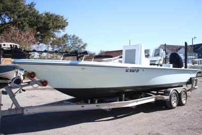 BOATZON | East Cape 25 Hybrid 2025