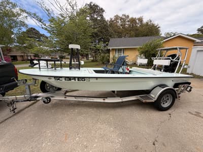 BOATZON | East Cape Evo 17 V 2025
