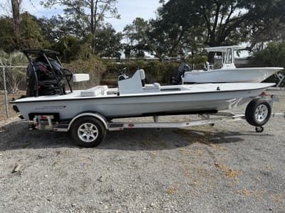 BOATZON | East Cape Vantage 2025