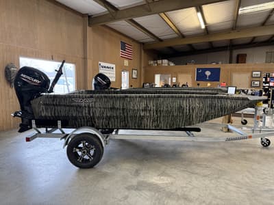 BOATZON | Edge 553 DB 2026