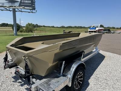 BOATZON | EDGE DUCK BOATS 553 SPORTSMAN BLACK OPS 2026