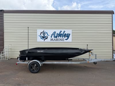 BOATZON | Edge Duck Boats Sportsman 550 2027