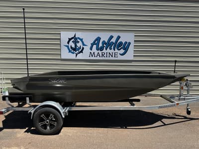 BOATZON | Edge Duck Boats Sportsman 553DB 2026