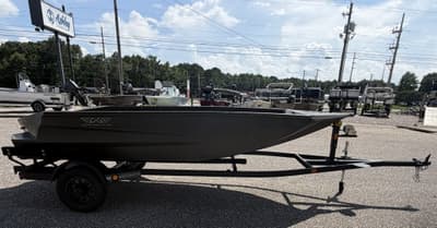 BOATZON | Edge Duck Boats Sportsman 553DB 2026