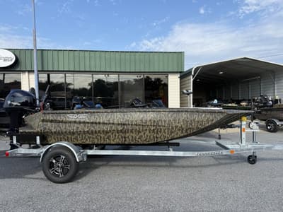 BOATZON | Edge Duck Boats Sportsman 553DB 2026