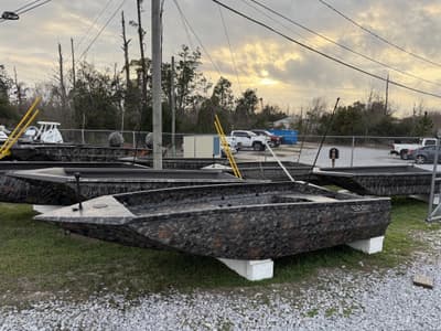 BOATZON | Edge Duck Boats Sportsman Series 550 2026