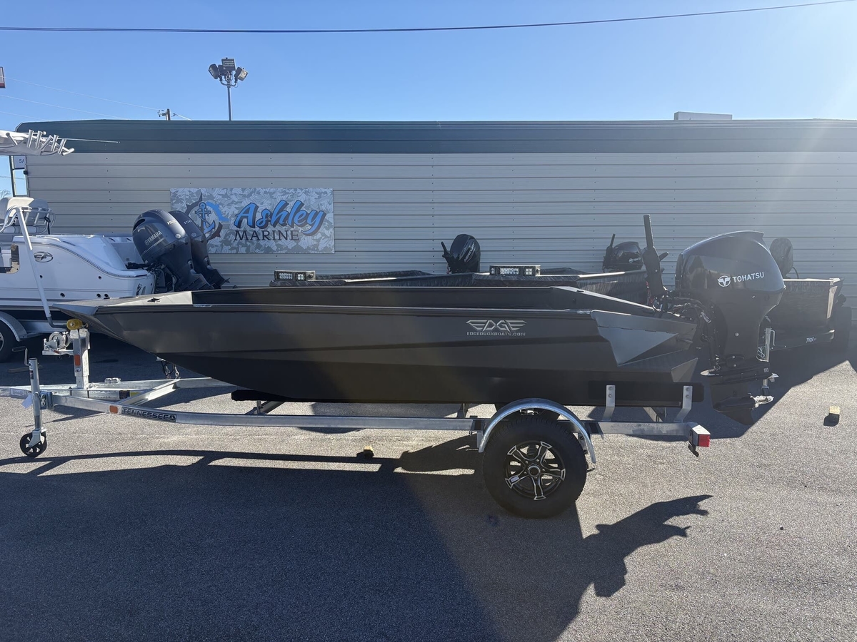 2026 Edge Duck Boats Sportsman Series 656DB MID DECK - Sold Boat