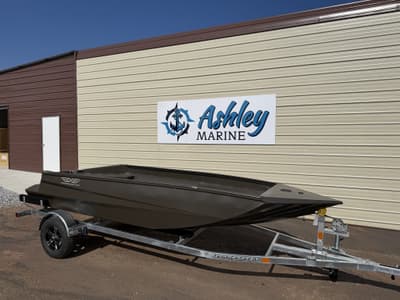 BOATZON | Edge Duck Boats Sportsman Series 656DB MID DECK 2026