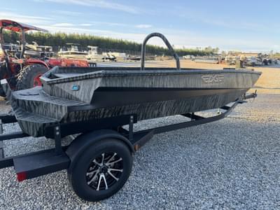 BOATZON | Edge Duck Boats Standard Series 756TST 2026