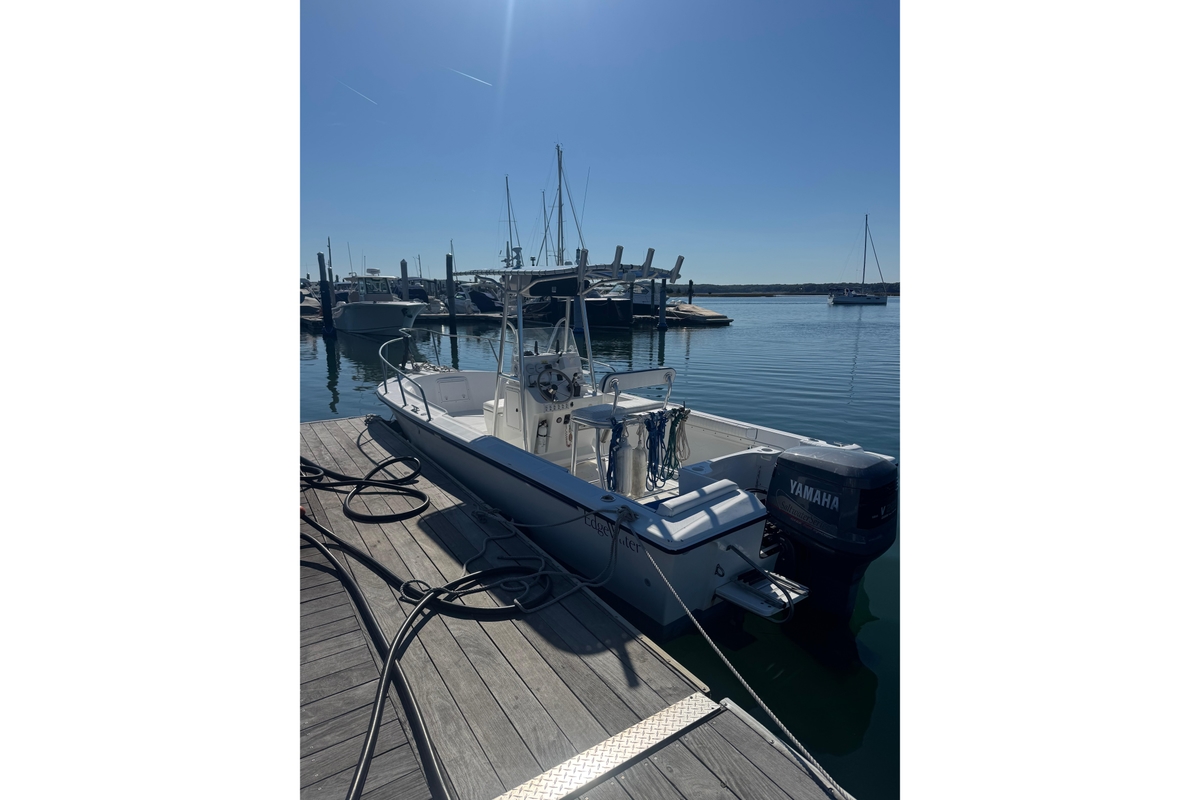 1999 Edgewater 220CC - Sold Boat