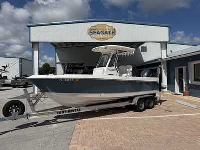 BOATZON | EdgeWater 230CC 2023