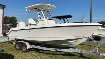 BOATZON | EdgeWater 230CC 2026
