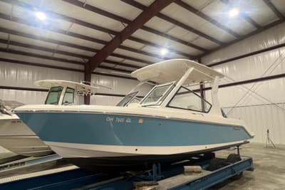BOATZON | Edgewater 230CX Crossover 2023