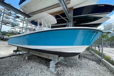 BOATZON | Edgewater 245CC 2007