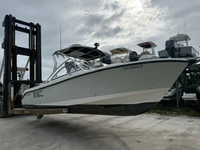 BOATZON | Edgewater 245CX Crossover 2010