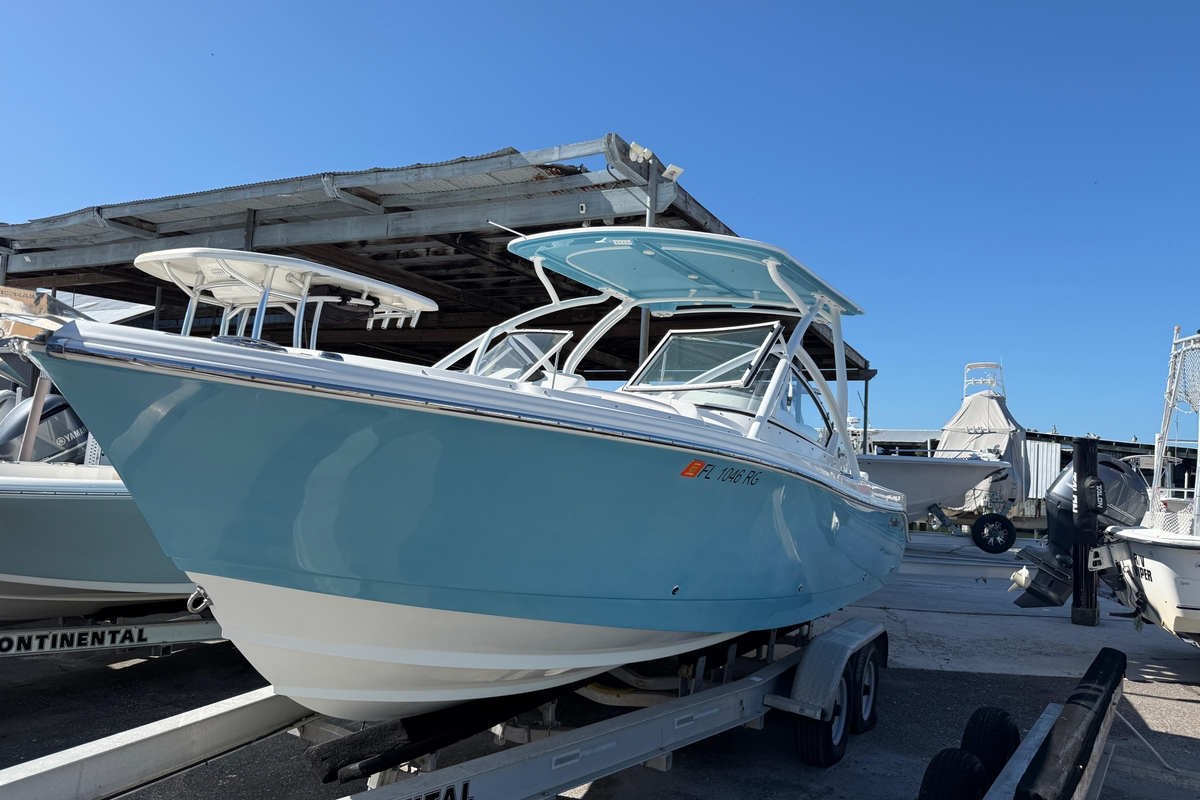 2017 Edgewater 248CX Crossover - Sold Boat