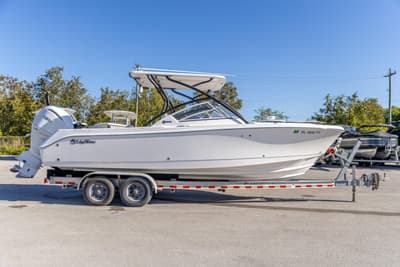 BOATZON | Edgewater 248CX Crossover 2025 BOATZON | Edgewater 248CX Crossover 2025