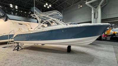 BOATZON | Edgewater 248CX Crossover 2025
