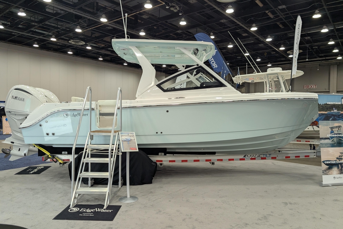Edgewater 262 CX 2025