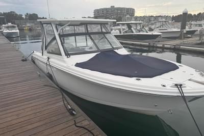 BOATZON | Edgewater 262CX Crossover 2023