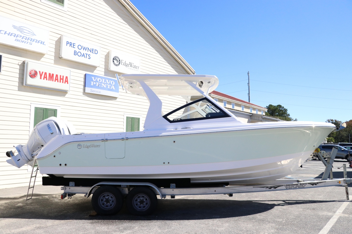 2024 Edgewater 262CX Crossover - Sold Boat