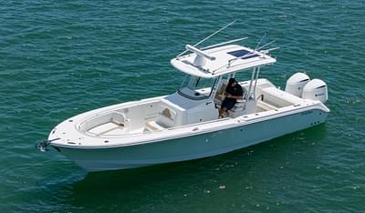 BOATZON | Edgewater 320CC 2019 BOATZON | Edgewater 320CC 2019