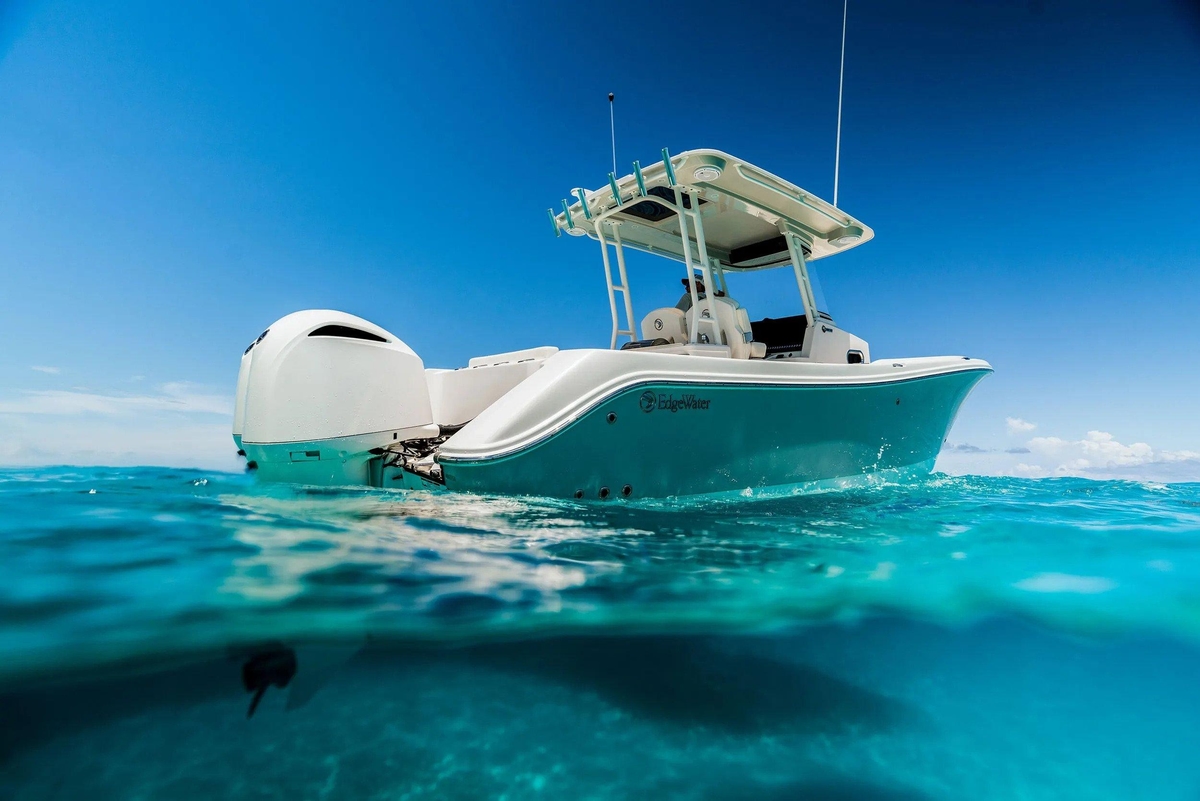 2024 Edgewater 325CC - Sold Boat