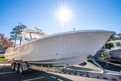 BOATZON | Edgewater 370CC 2025
