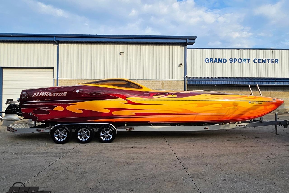 2008 Eliminator 36 Daytona Coupe - Sold Boat