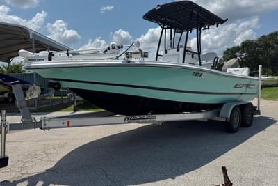 BOATZON | Epic 22 Sport Console 2017