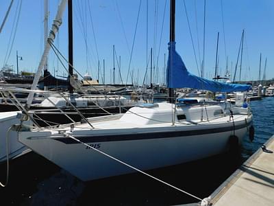BOATZON | Ericson 30 Plus 1985 BOATZON | Ericson 30 Plus 1985