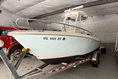 BOATZON | Everglades 230 Center Console 2013