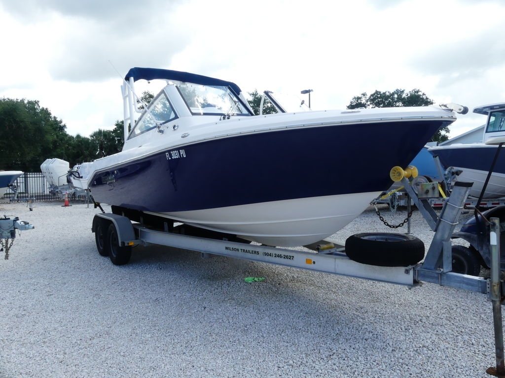 2014 Everglades 230DC - Sold Boat