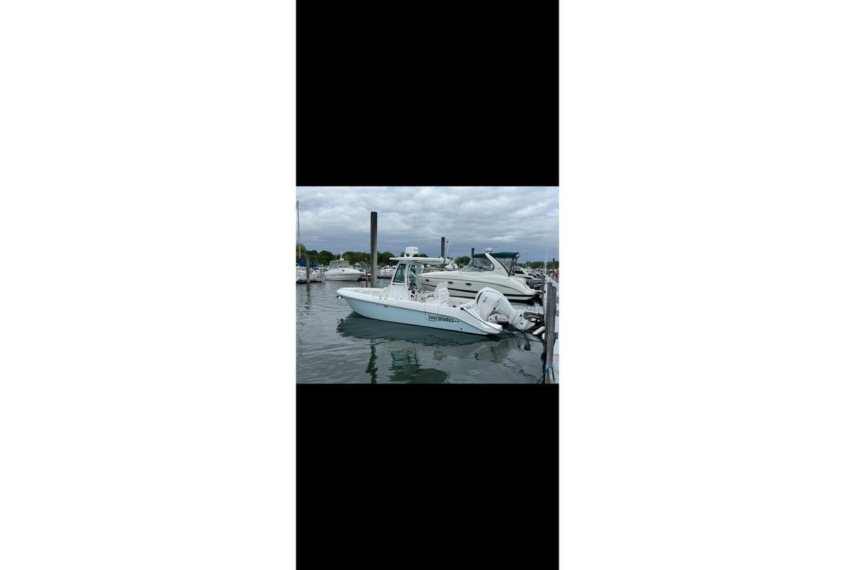 2023 Everglades 235 Center Console - Sold Boat