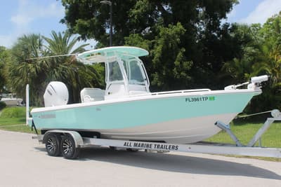 BOATZON | Everglades 243 FISHING PACKAGE 2022