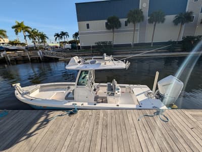 BOATZON | Everglades 253 Center Console 2024