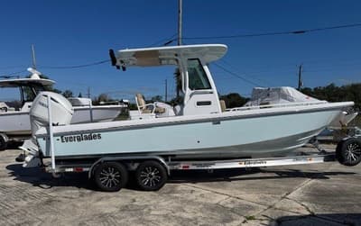 BOATZON | Everglades 253 Center Console 2025