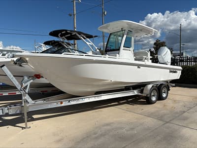 BOATZON | Everglades 253 Center Console 2027