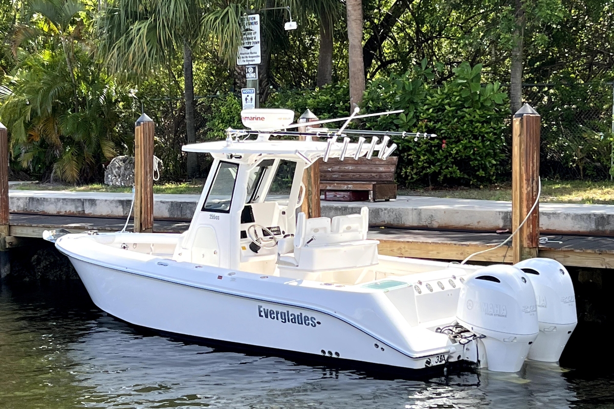 2015 Everglades 255 Center Console - Sold Boat
