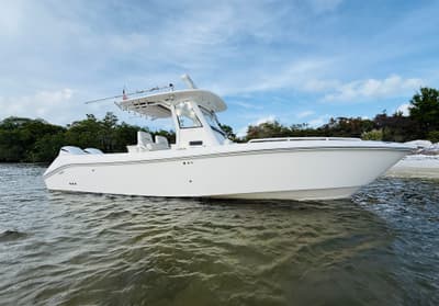BOATZON | Everglades 295 Center Console 2016