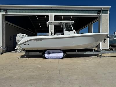 BOATZON | Everglades 315 CC 2025
