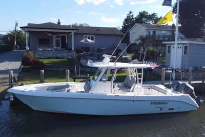 BOATZON | Everglades 335 Center Console 2018