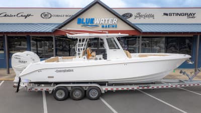 BOATZON | Everglades 335 Center Console 2026
