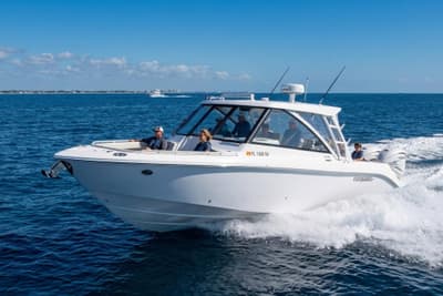 BOATZON | Everglades 340 Dual Console 2019